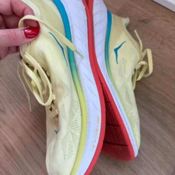 Hoka Carbon X2 running shoes yellow 7.5B - Picture 7 of 8
